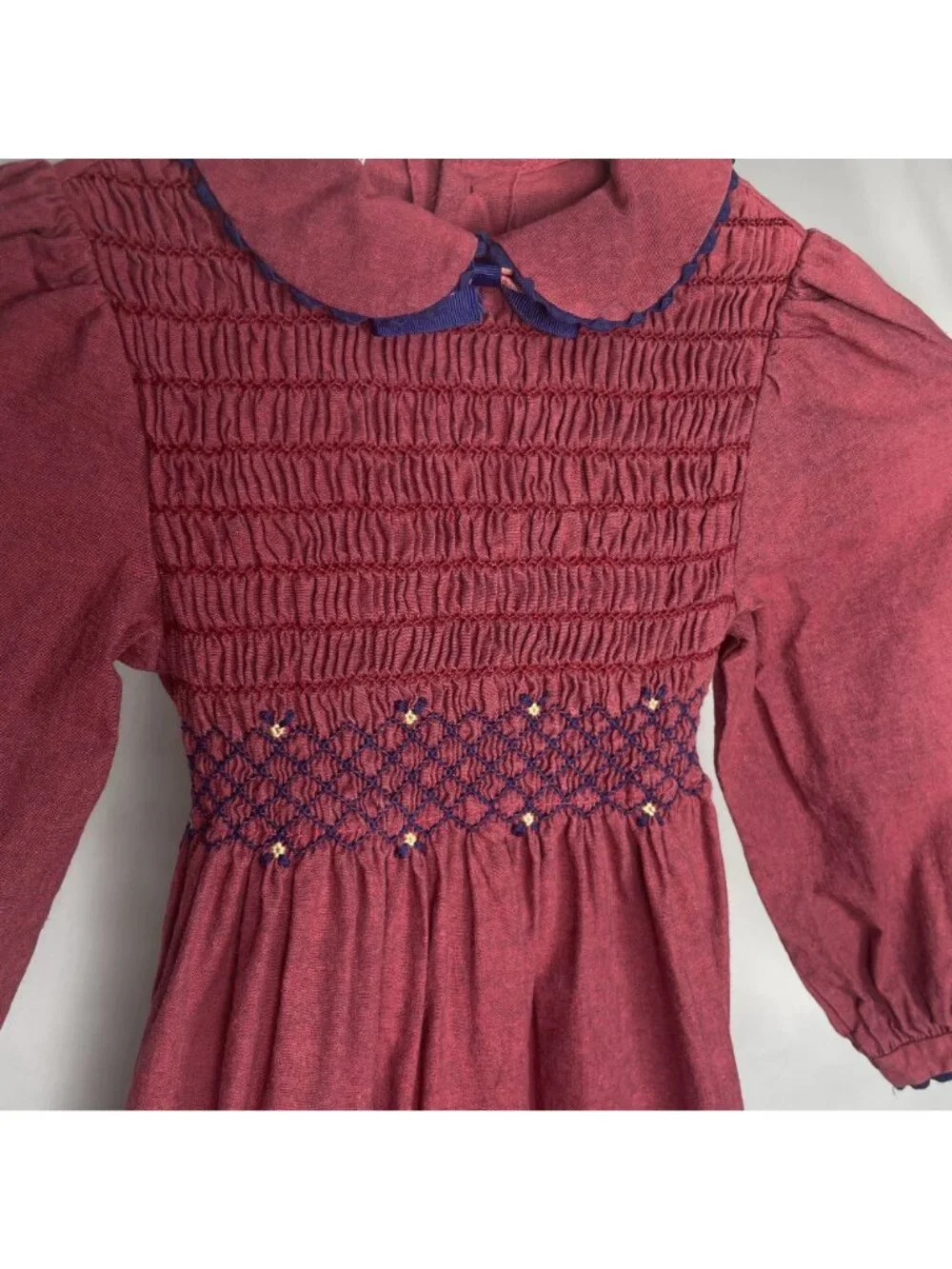 Vintage features polly